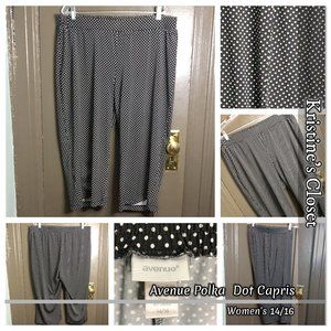 Avenue Black & White Polka Dot Capris - Women's 14/16